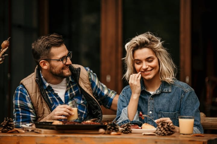 couple on autumn outdoor date