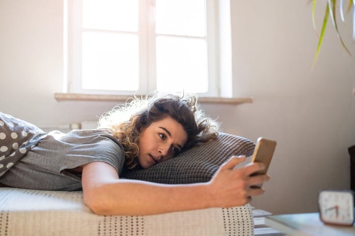 22 Annoying Texts Single Women Receive