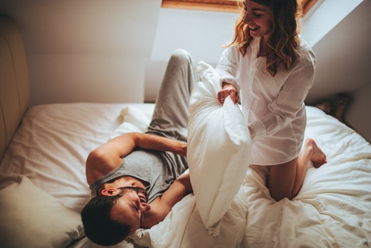 These 11 Things Are The Bare Minimum A Guy Should Be Doing In Bed