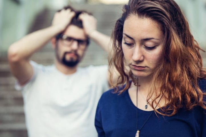 If You’re Having These 12 Problems In The First Month Of Your Relationship, Expect To Be Single Soon