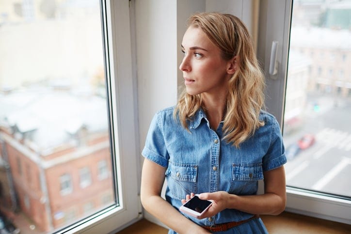 I Didn’t Realize How Miserable I Was On Dating Apps Until I Deleted Them
