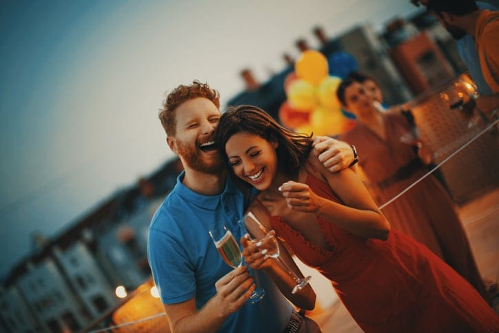 11 Amazing Date Ideas You Need To Try
