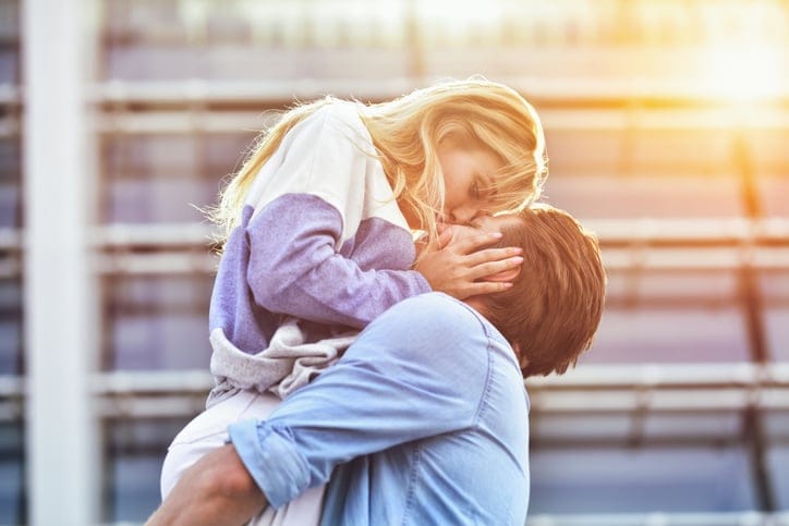 What Makes The Perfect Kiss? 11 Things That Make Locking Lips With Someone Truly Memorable