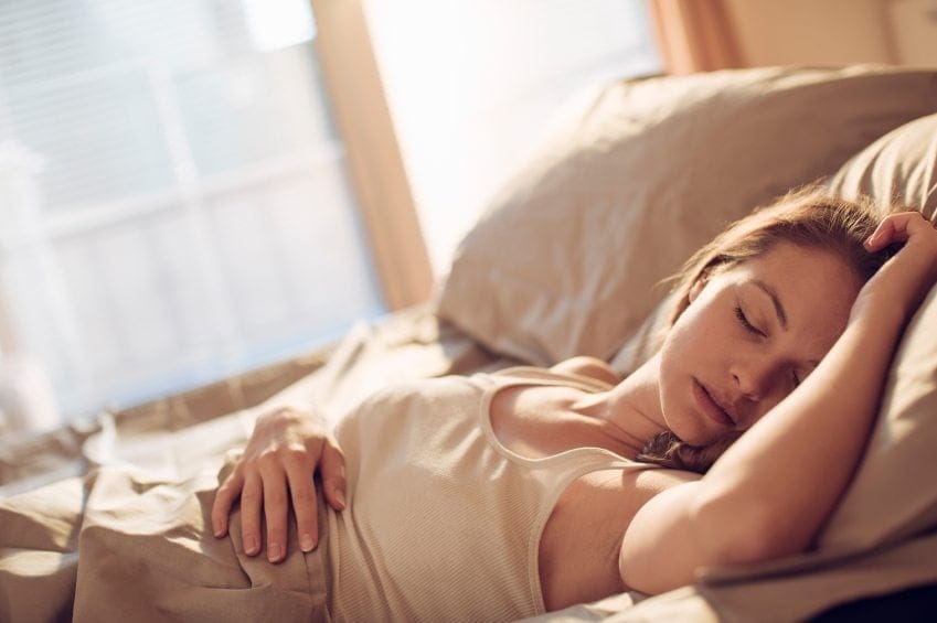 10 Struggles Insomniacs Can Relate To