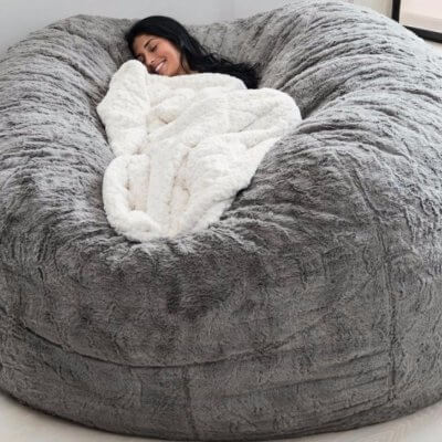 The Biggest, Comfiest Pillow You've 
